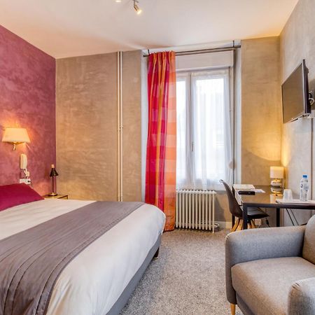 Brit Hotel Le Cygne Saint-Hilaire-du-Harcouët Eksteriør billede