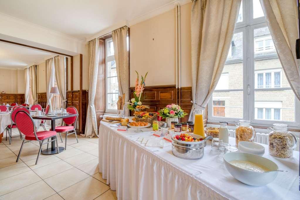 Brit Hotel Le Cygne Saint-Hilaire-du-Harcouët Restaurant billede